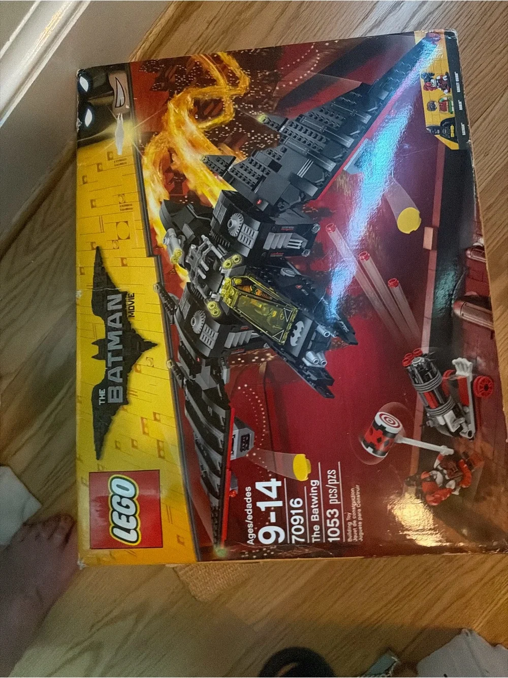 Lego Black and Yellow Batwing Superhero Aircraft Set NIB - Picture 2 of 6
